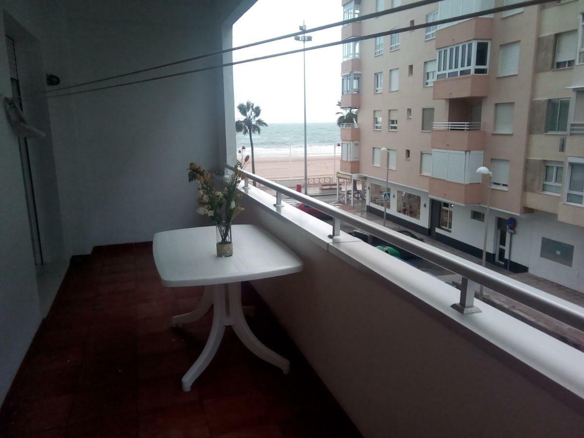 Azul Maritimo Apartment Кадис Екстериор снимка